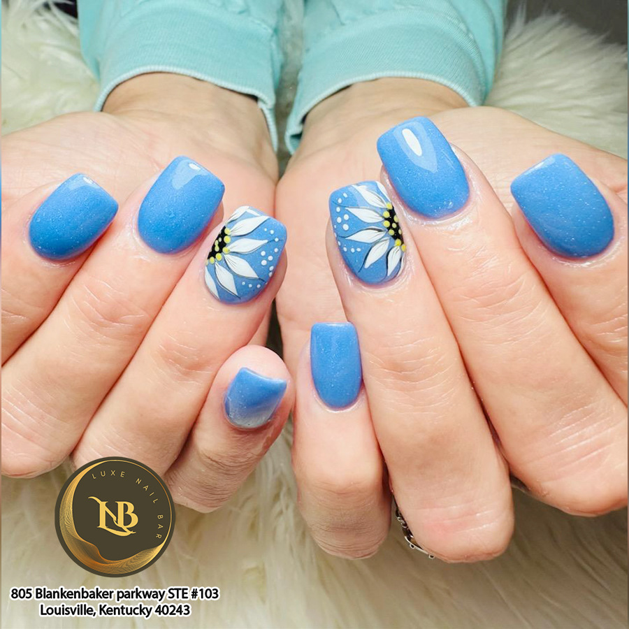 Luxe Nail Bar